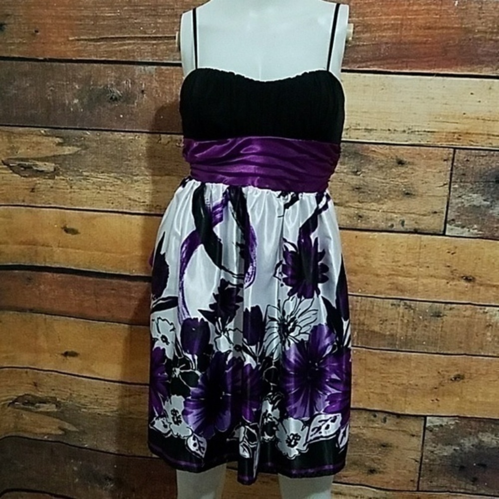 dELiA*s Dress Sz M